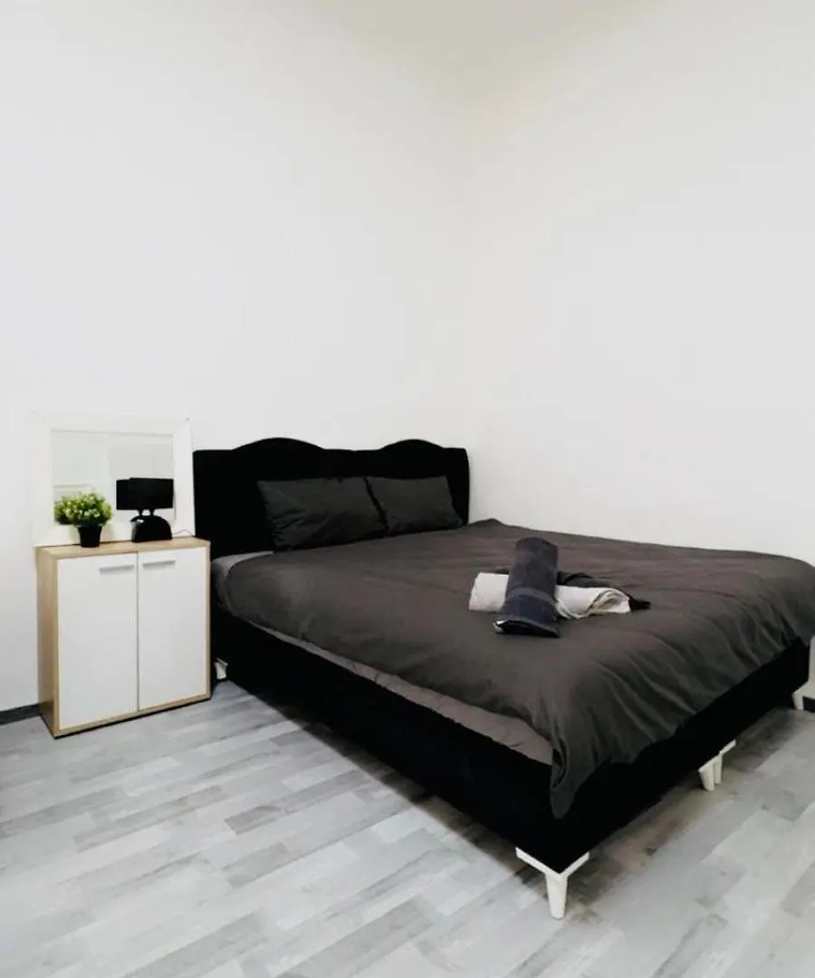 Stylish Studio Apt, 15 Minutes To Rathausplatz Vienna 0*,