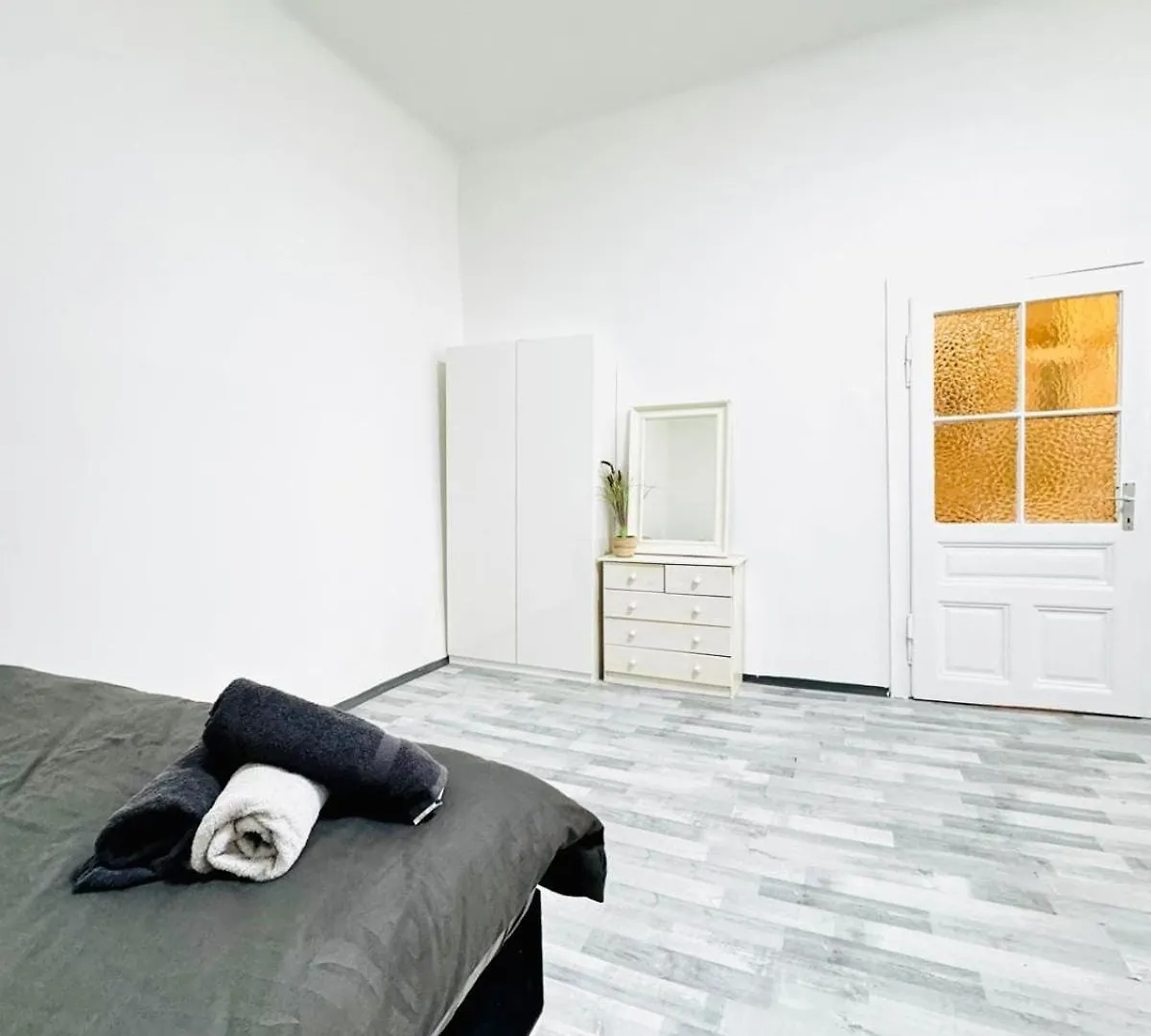 Stylish Studio Apt, 15 Minutes To Rathausplatz Vienna 0*,  Austria