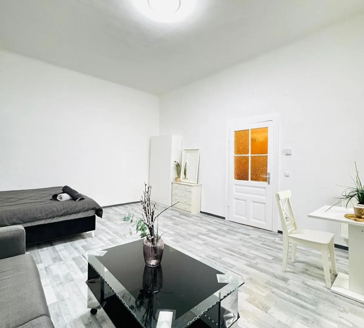 Apartment Stylish Studio Apt, 15 Minutes To Rathausplatz Vienna